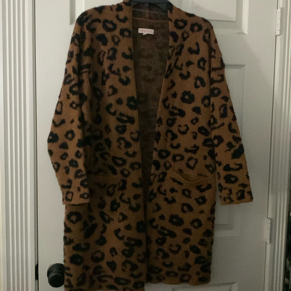 Knox Rose leopard cardiganM